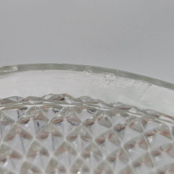 Vintage Indiana Glass diamond point butter dish - Picture 6 of 9